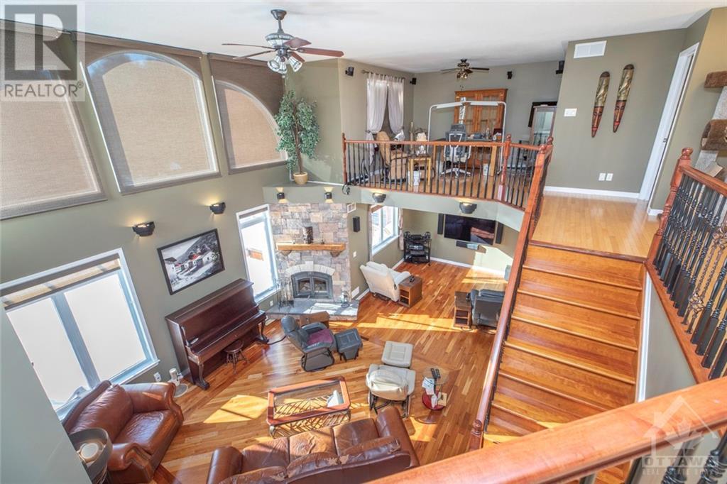 Listing 1330657 - Large Photo # 17
