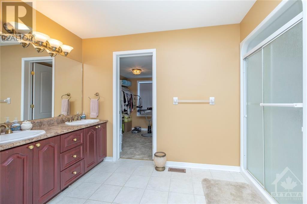 Listing 1330657 - Large Photo # 21