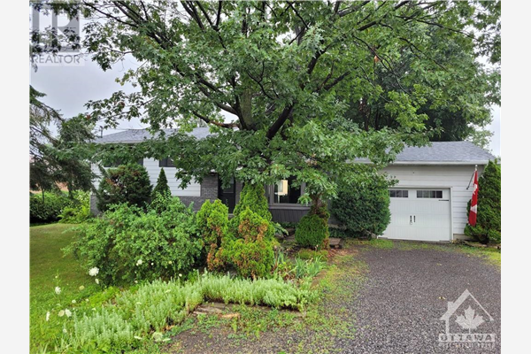 819 RIVER ROAD, Ottawa