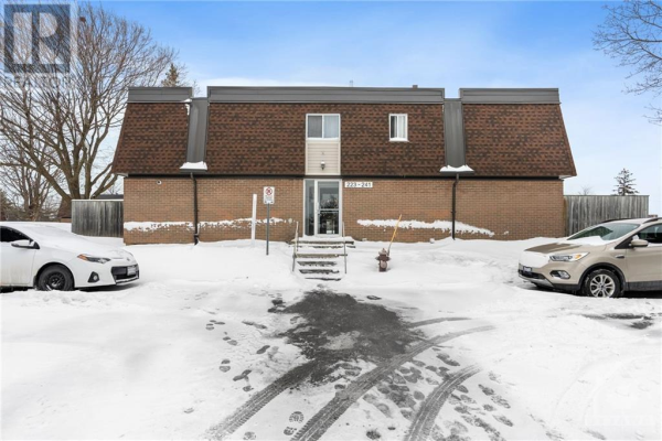 223 RIDGEPARK PRIVATE, Ottawa