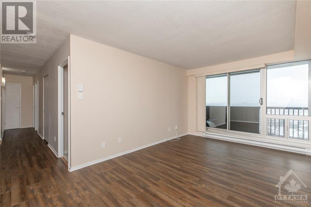 Listing 1330735 - Large Photo # 11