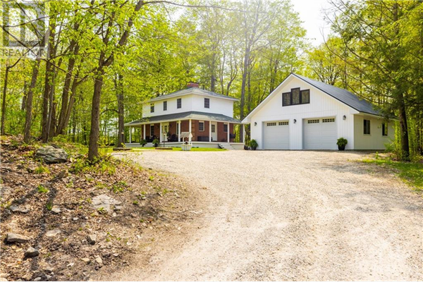 1401 RIDEAU FERRY ROAD, Perth