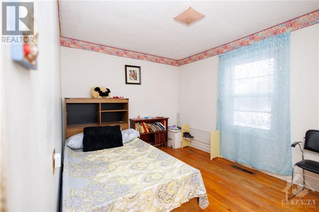 Listing 1330778 - Large Photo # 13
