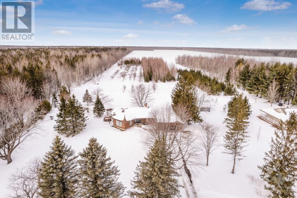 Listing 1330782 - Large Photo # 26