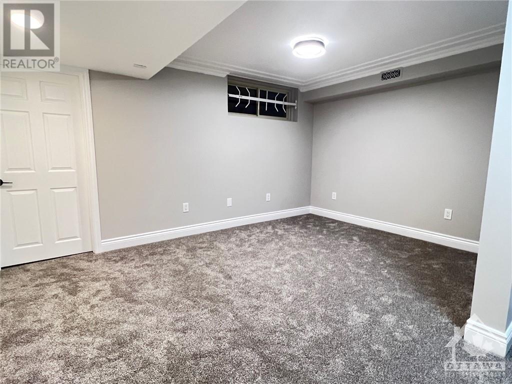 Listing 1330918 - Large Photo # 25
