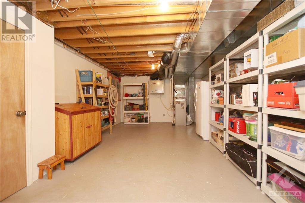 Listing 1330921 - Large Photo # 23