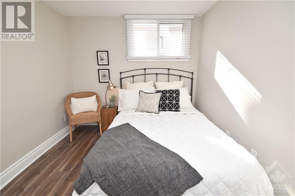 Listing 1330922 - Large Photo # 30