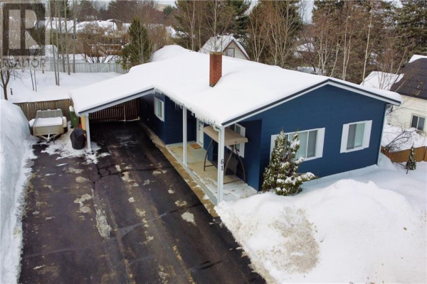 61 DORAN ROAD, Petawawa
