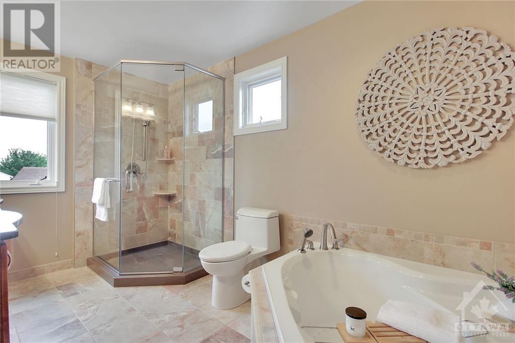 Listing 1331287 - Large Photo # 19