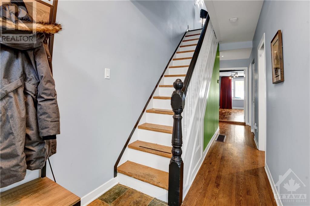 Listing 1331424 - Large Photo # 4