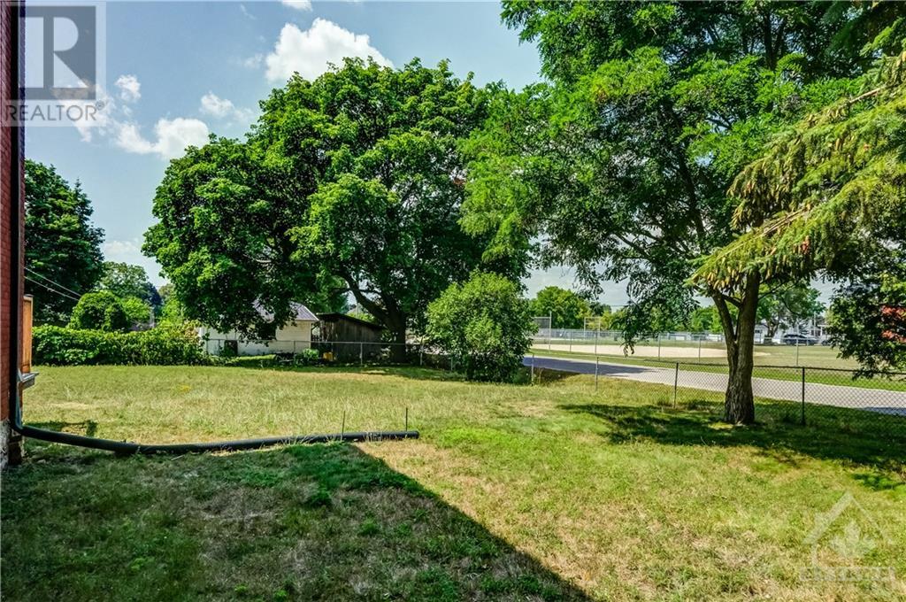 Listing 1331635 - Large Photo # 29