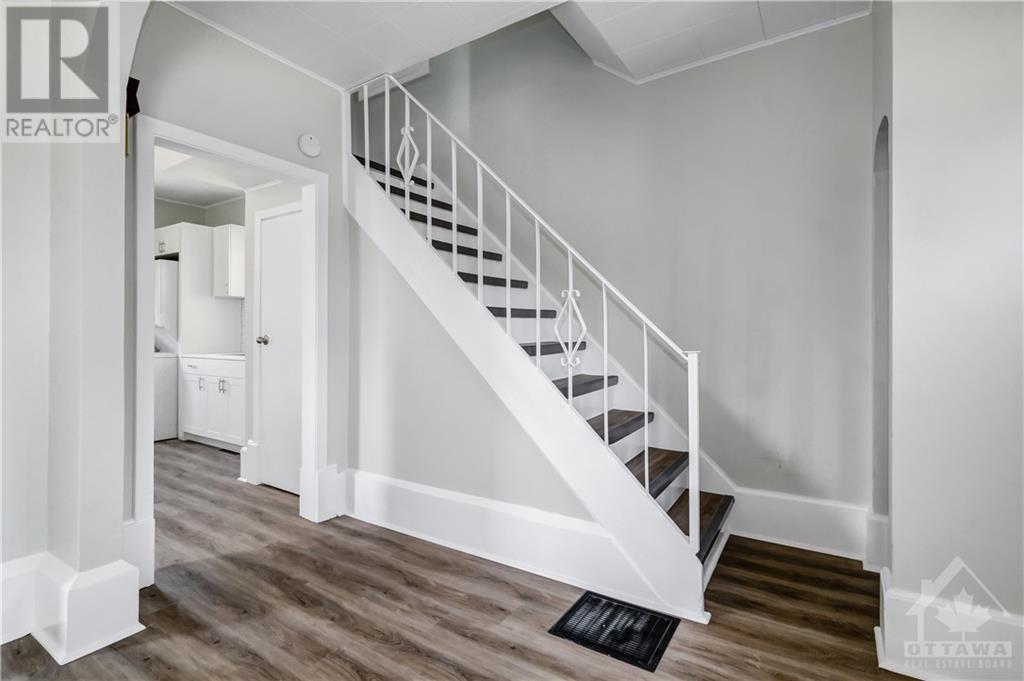 Listing 1331635 - Large Photo # 4