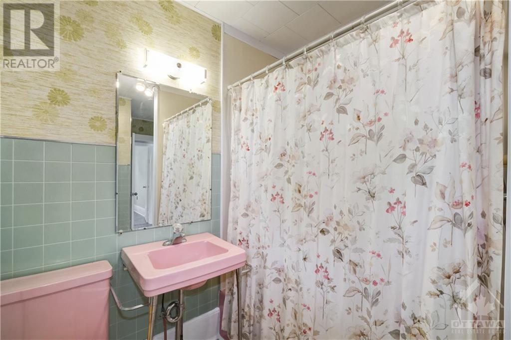 Listing 1331635 - Large Photo # 21