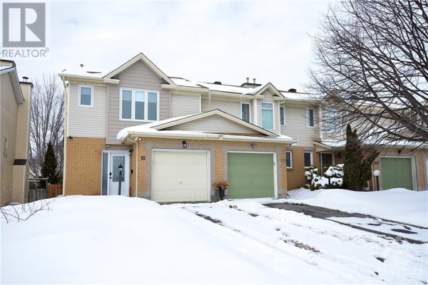 111 QUEENSBURY DRIVE, Ottawa