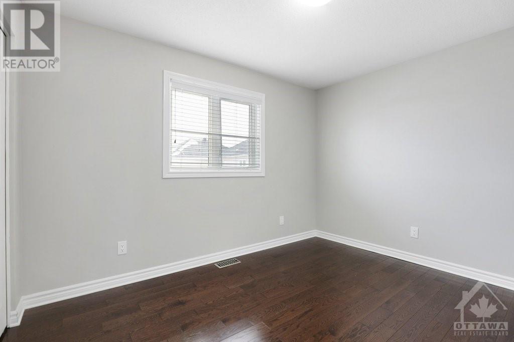 Listing 1331735 - Large Photo # 16
