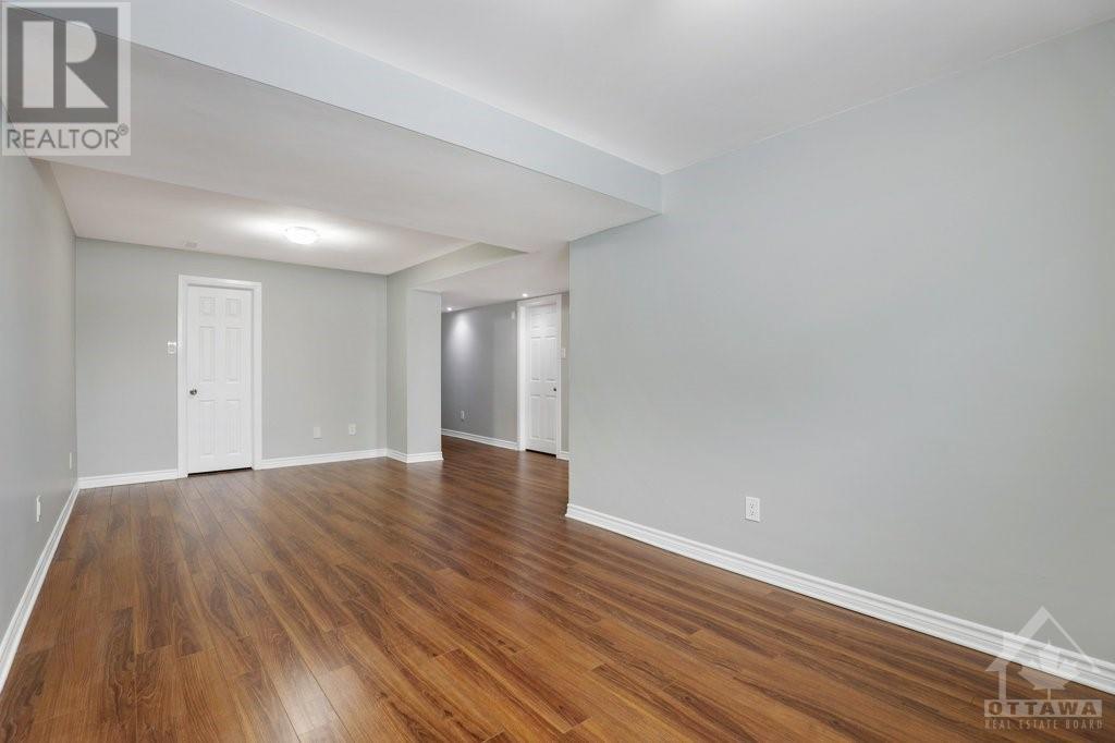 Listing 1331735 - Large Photo # 22