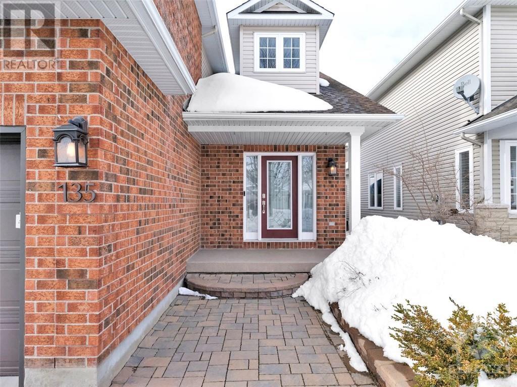 Listing 1331757 - Large Photo # 2