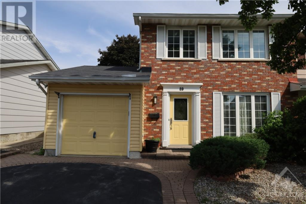 89 CRAIG HENRY DRIVE, Ottawa