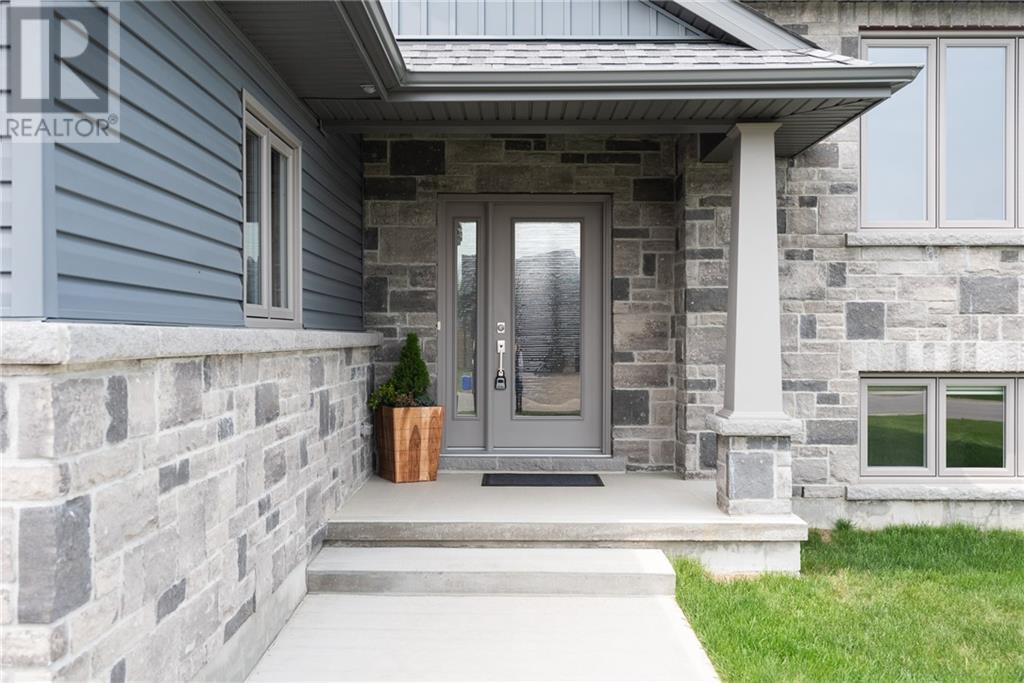Listing 1331822 - Large Photo # 3