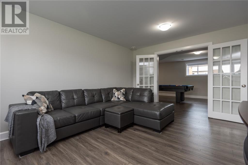 Listing 1331822 - Large Photo # 23