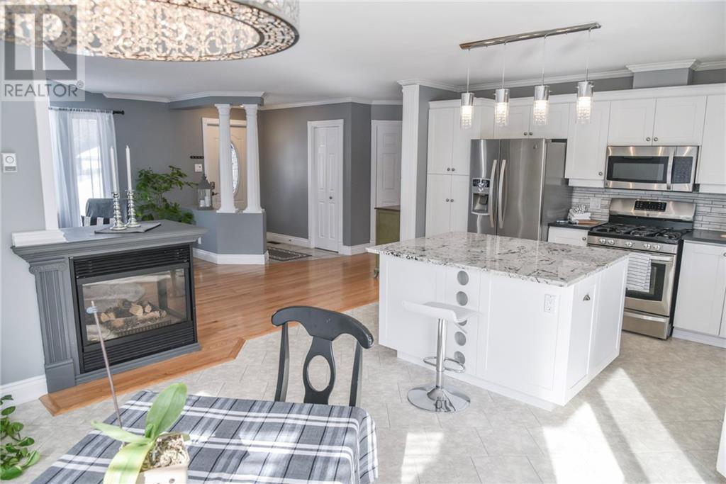 Listing 1331921 - Large Photo # 12