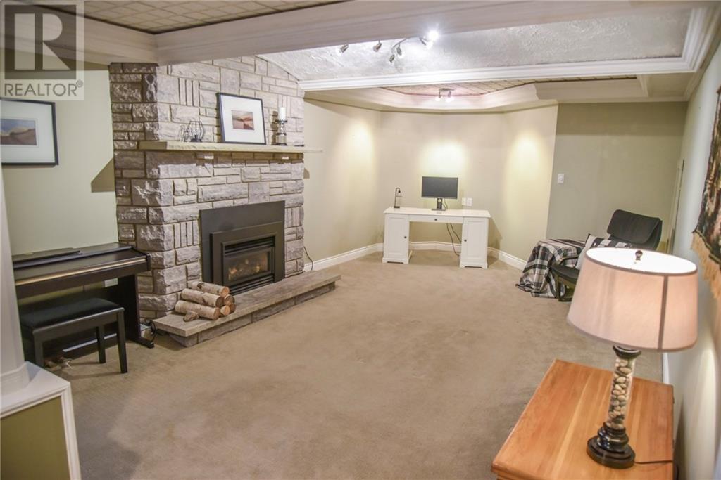 Listing 1331921 - Large Photo # 21