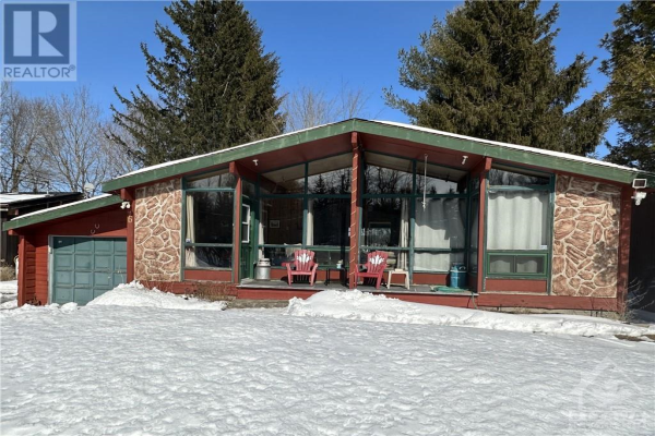 6 BECKETTS LANDING ROAD, Kemptville