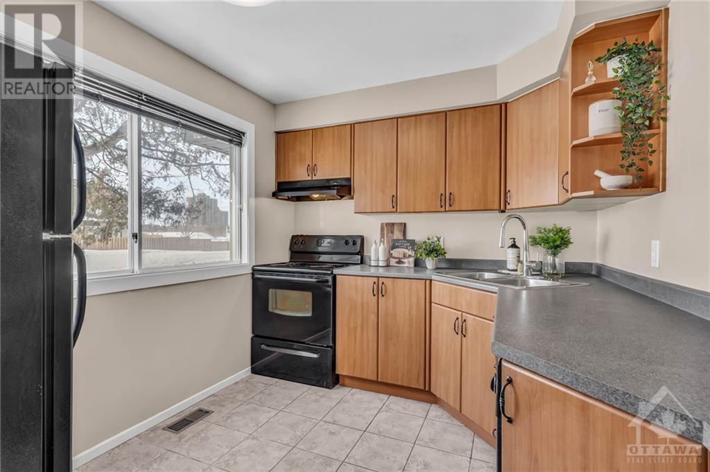 Listing 1331961 - Large Photo # 7