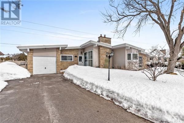 9 QUINPOOL CRESCENT, Ottawa