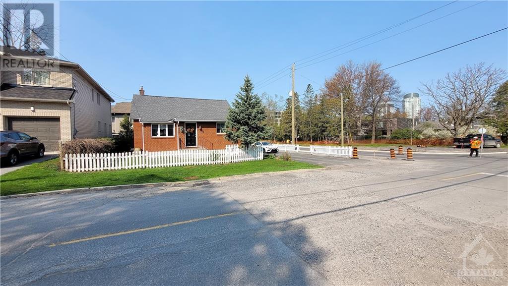 Listing 1332027 - Large Photo # 2