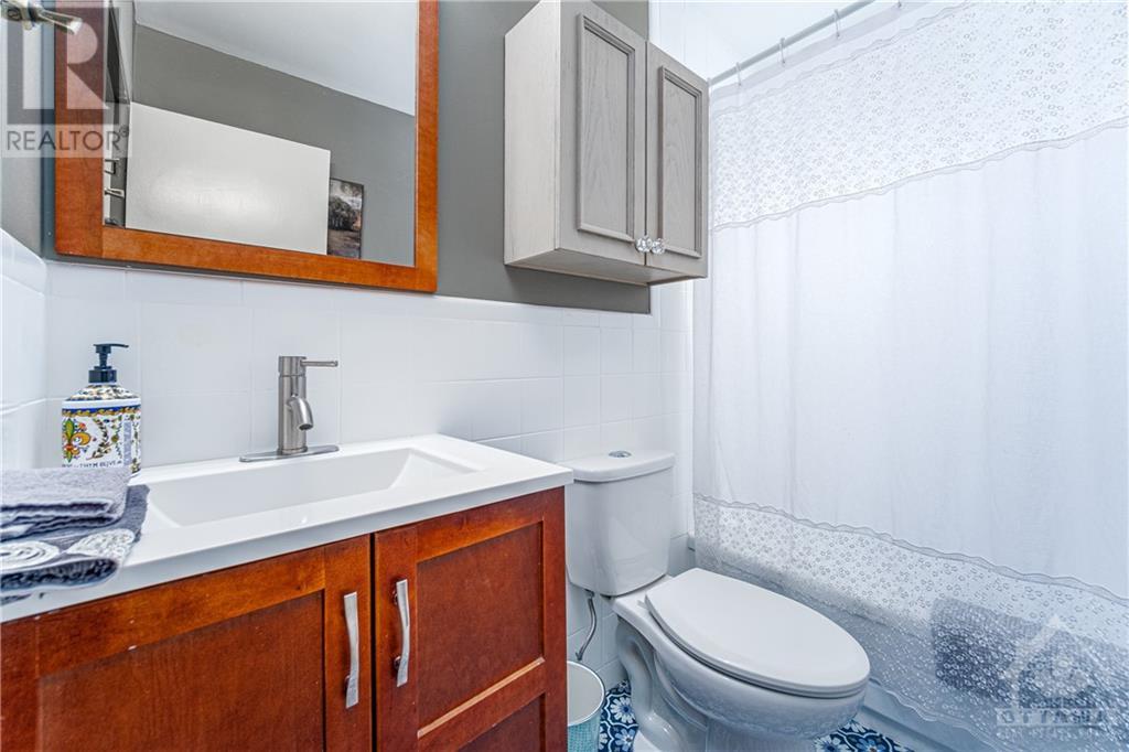 Listing 1332027 - Large Photo # 20
