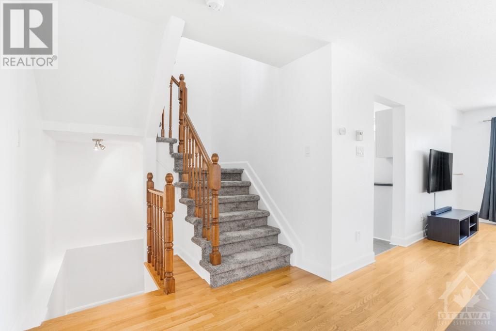Listing 1332060 - Large Photo # 18
