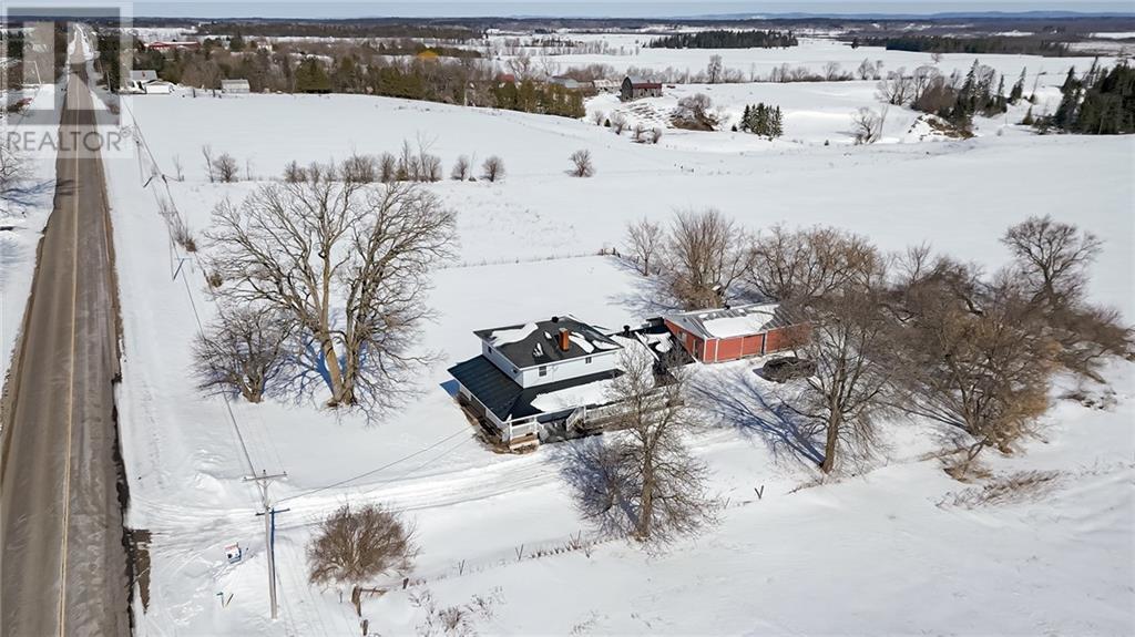 Listing 1332142 - Large Photo # 30