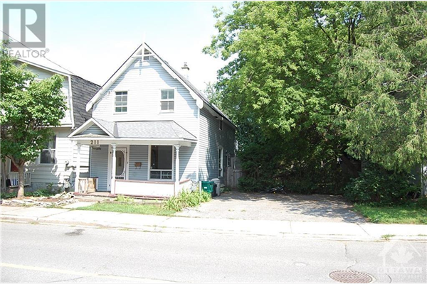 211 ARMSTRONG STREET, Ottawa