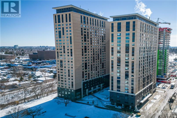 105 CHAMPAGNE AVENUE UNIT#318, Ottawa
