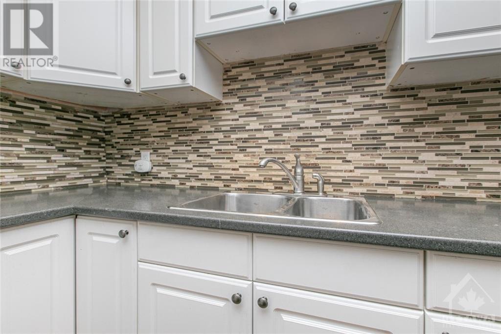 Listing 1332229 - Large Photo # 11