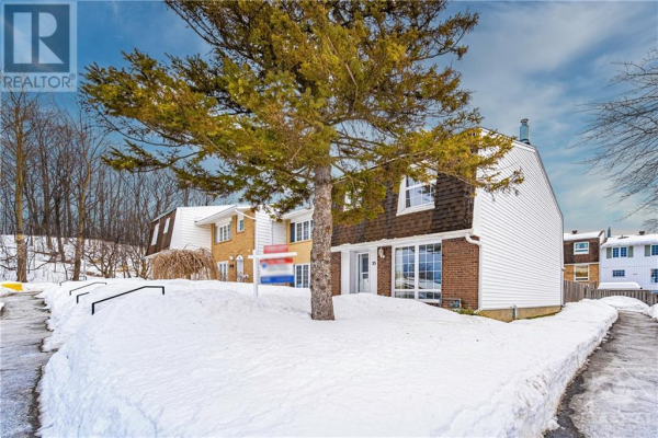 2300 OGILVIE ROAD UNIT#35, Ottawa