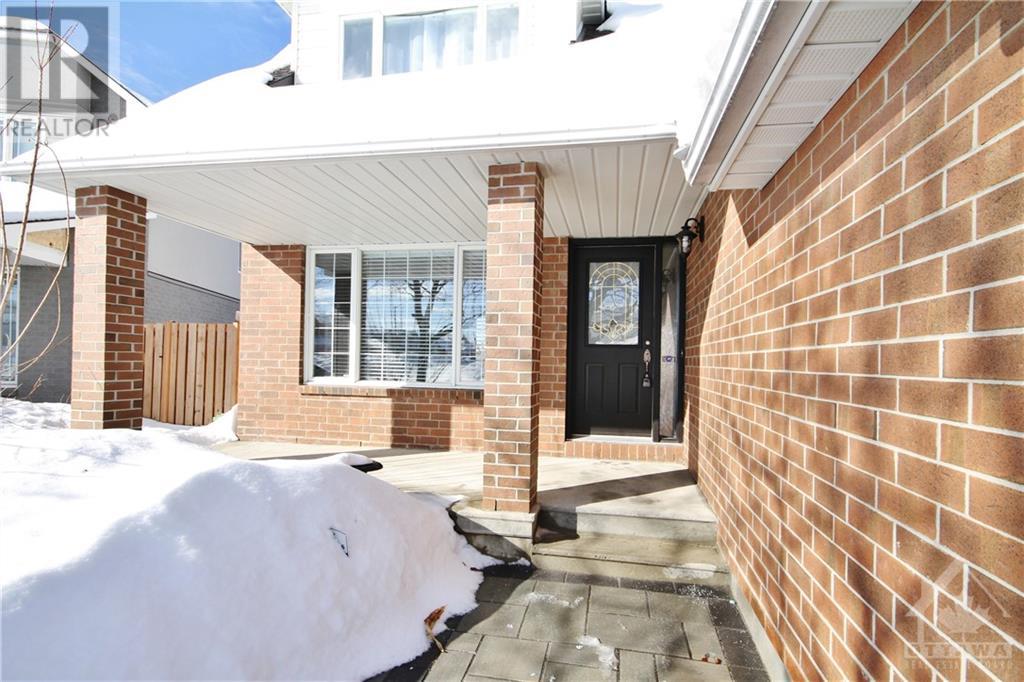 Listing 1332313 - Large Photo # 2