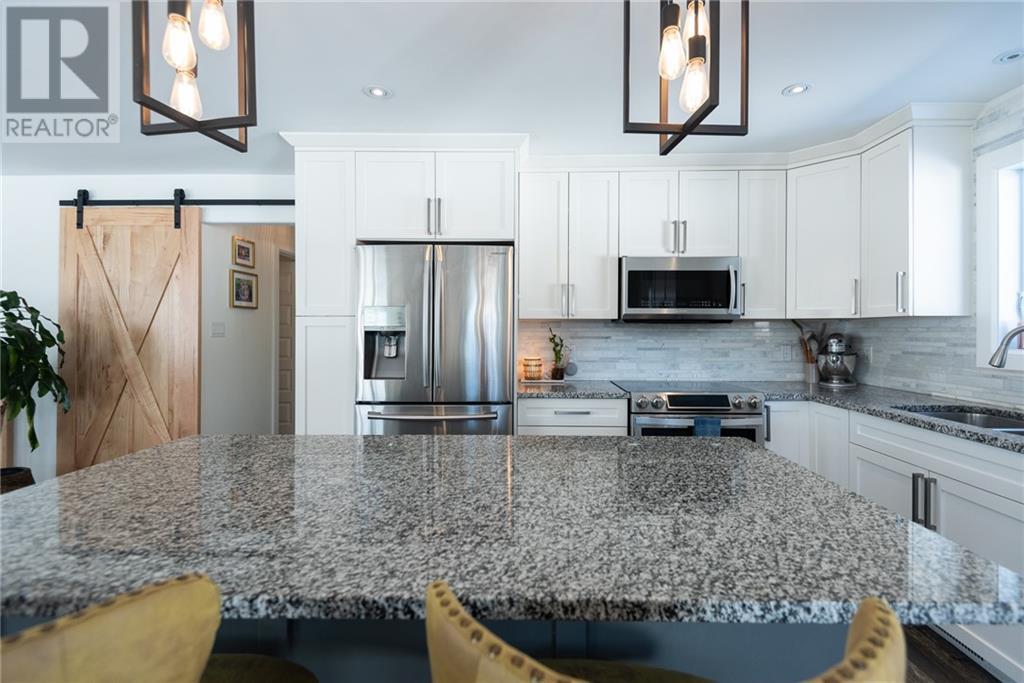 Listing 1332316 - Large Photo # 14