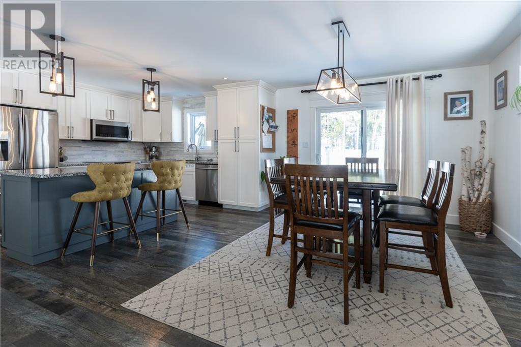 Listing 1332316 - Large Photo # 10