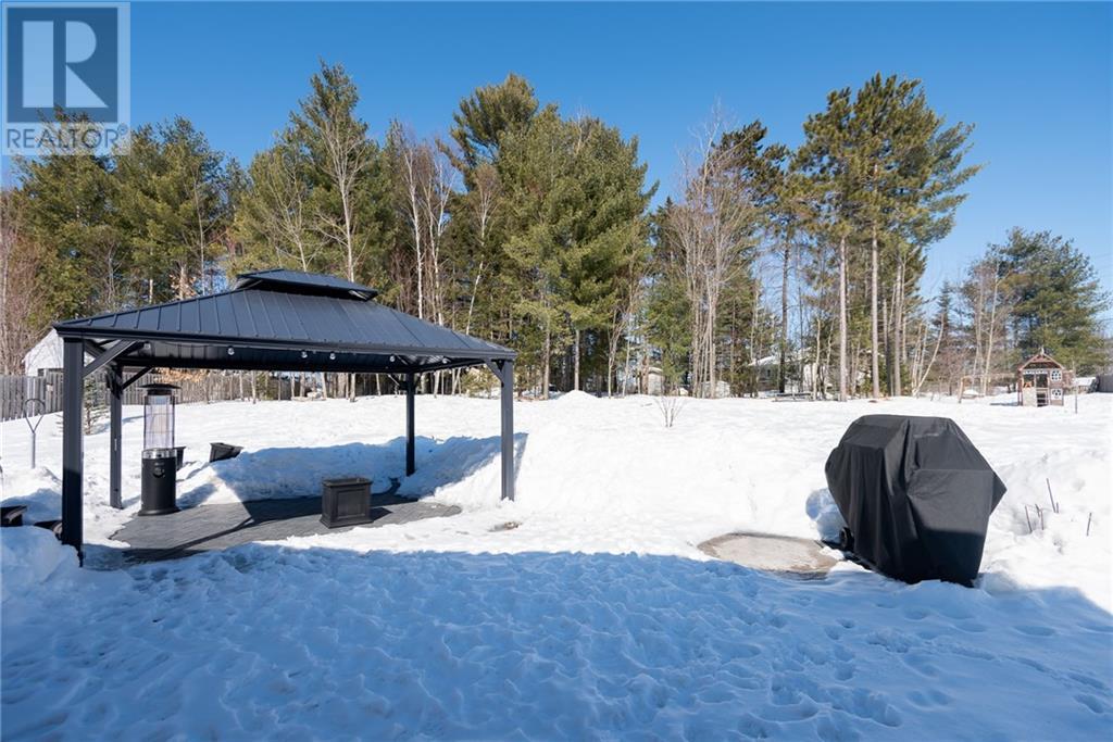 Listing 1332316 - Large Photo # 29