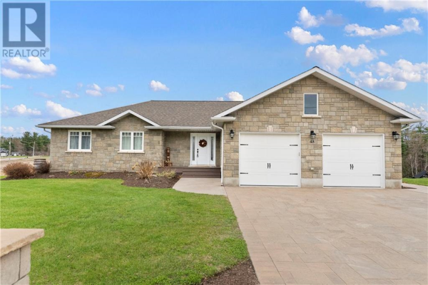 48 LAKERIDGE TRAIL, Beachburg
