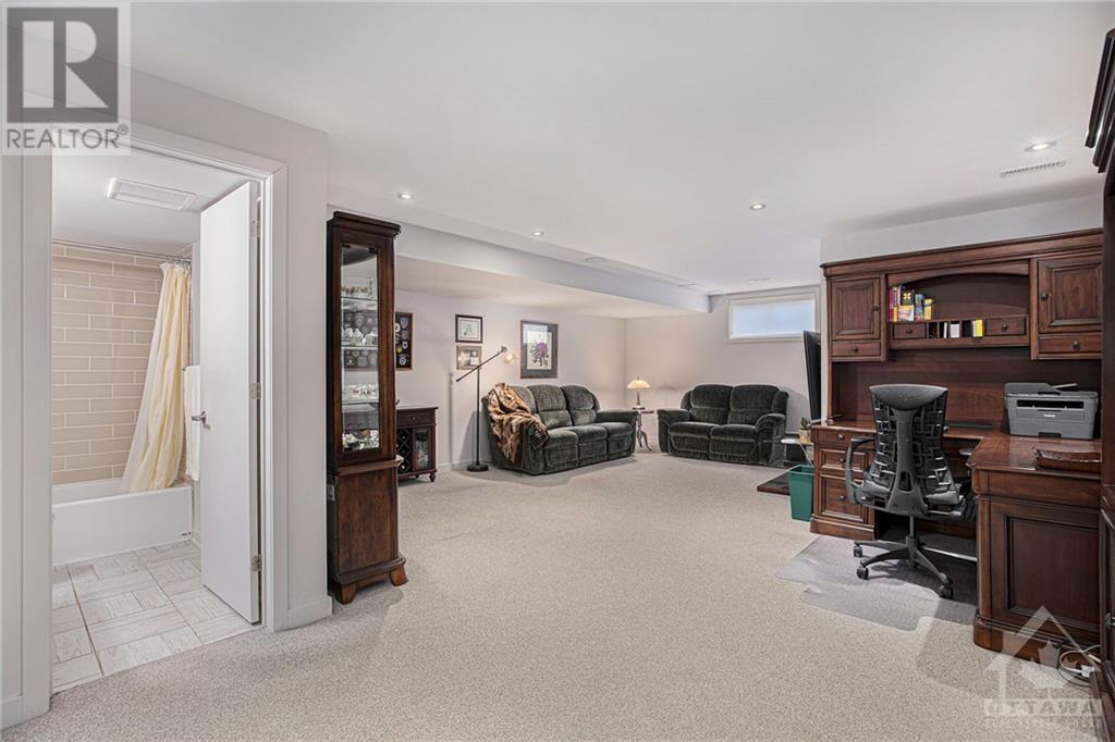 Listing 1332337 - Large Photo # 27