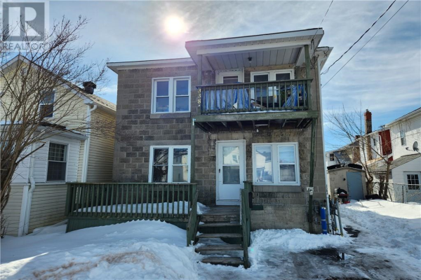 338-338A GUY STREET, Cornwall