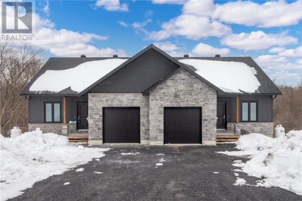 18676 PARAGON ROAD, South Glengarry