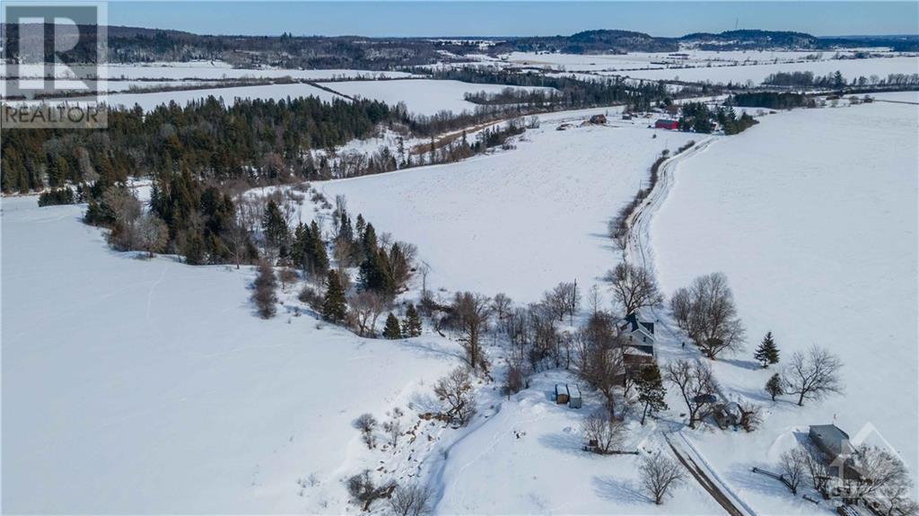 Listing 1332466 - Large Photo # 6