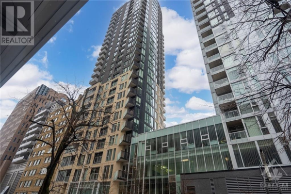40 NEPEAN STREET UNIT#1803, Ottawa