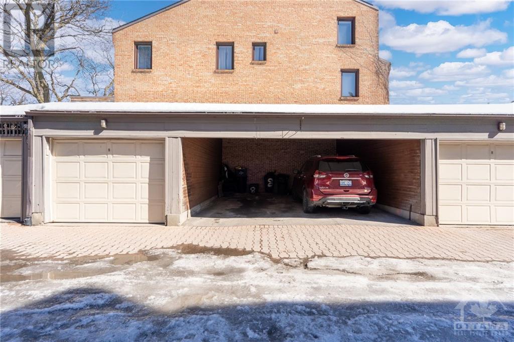 Listing 1332484 - Large Photo # 29