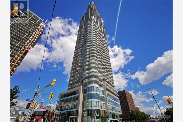 805 CARLING AVENUE UNIT#3303, Ottawa