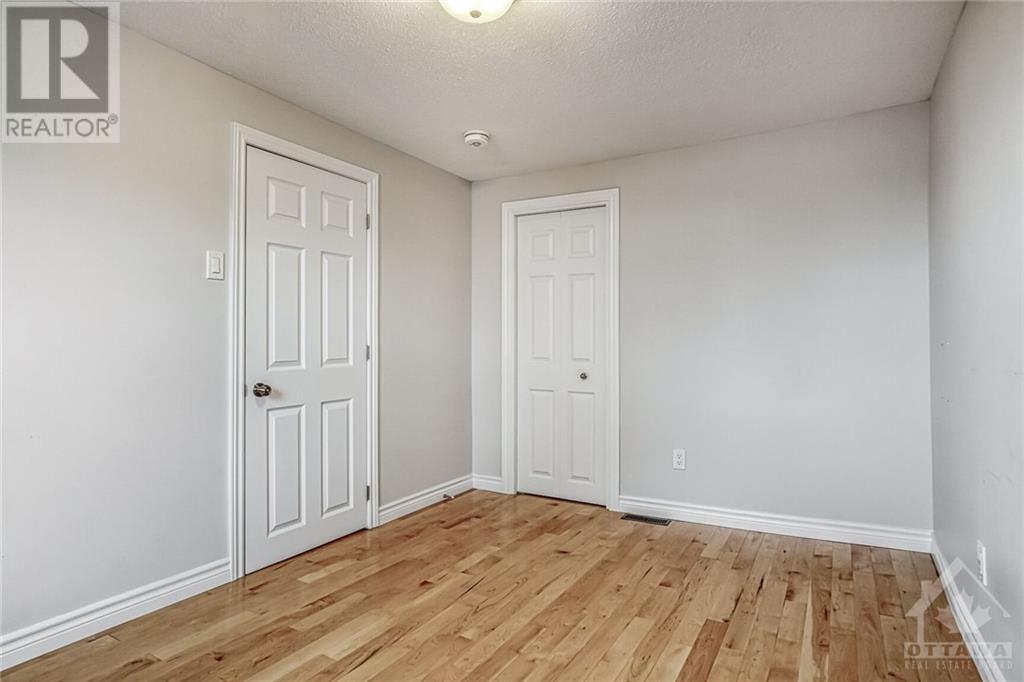 Listing 1332556 - Large Photo # 20